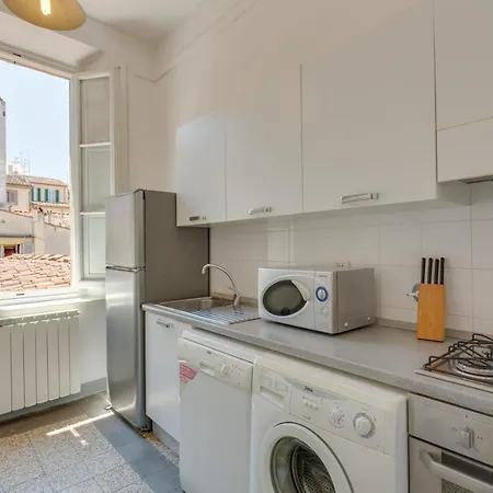 - Corso Terrace Флоренция